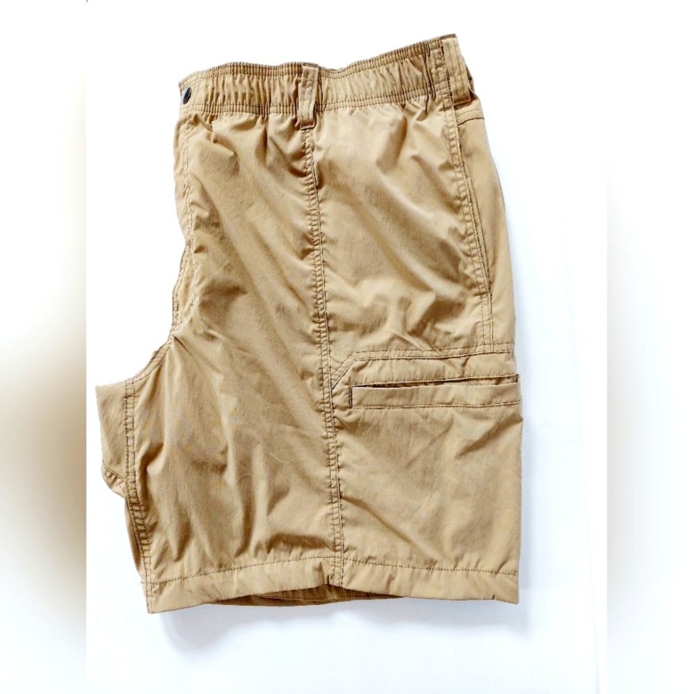 Khaki Men's DuluthFlex Hike Yeah 9" Cargo Shorts Style #13401 size 48 Standard F
